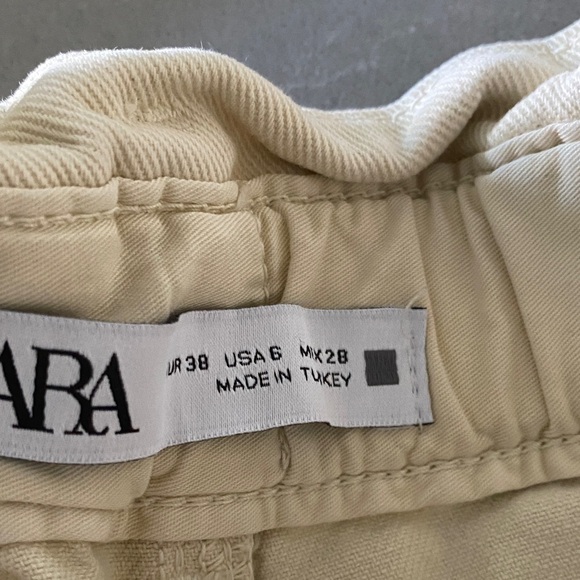 Zara High-Waisted Paper Bag Jeans Pants Like New 6 Ecru Mango - Picture 10 of 16